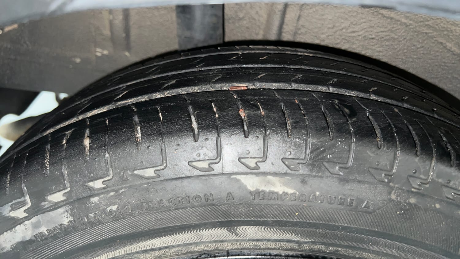 Used 2020 Maruti Suzuki Ignis Zeta 1.2 MT Petrol Manual tyres RIGHT REAR TYRE TREAD VIEW