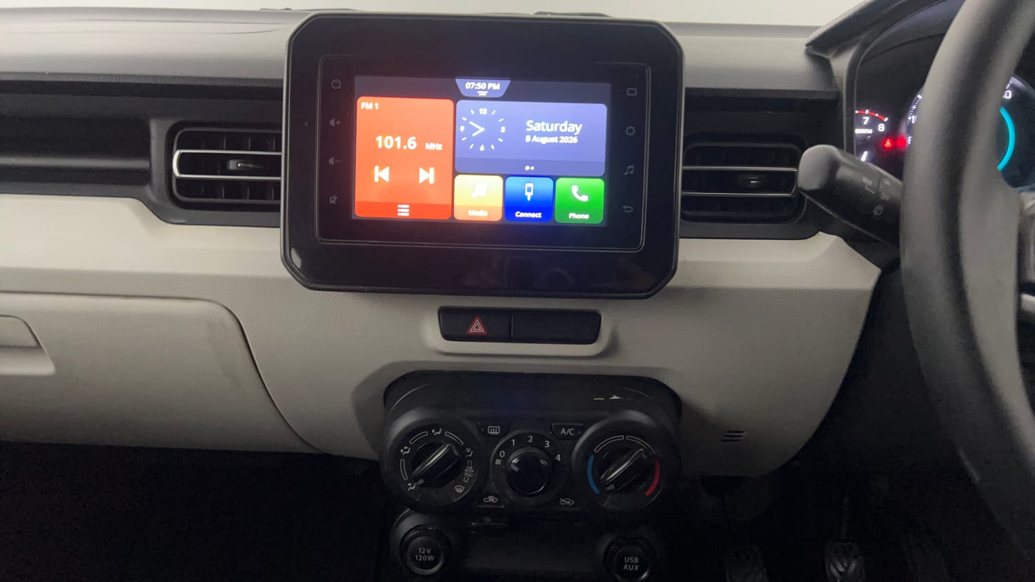Used 2020 Maruti Suzuki Ignis Zeta 1.2 MT Petrol Manual interior MUSIC SYSTEM & AC CONTROL VIEW