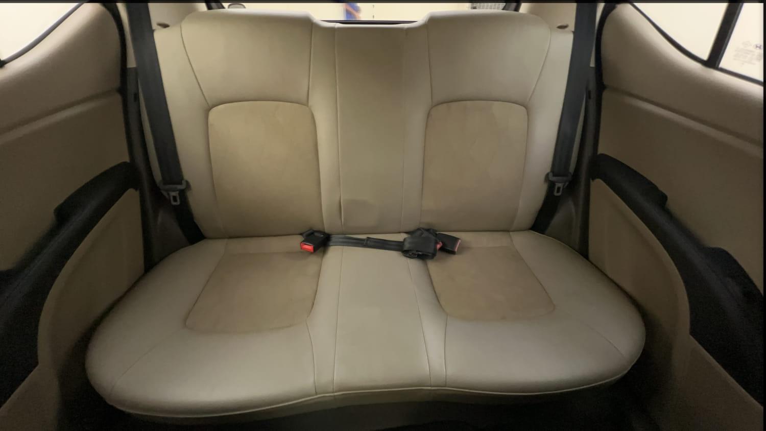 Used 2011 Hyundai i10 Magna 1.2 Kappa2 Petrol Manual interior REAR SEAT CONDITION VIEW