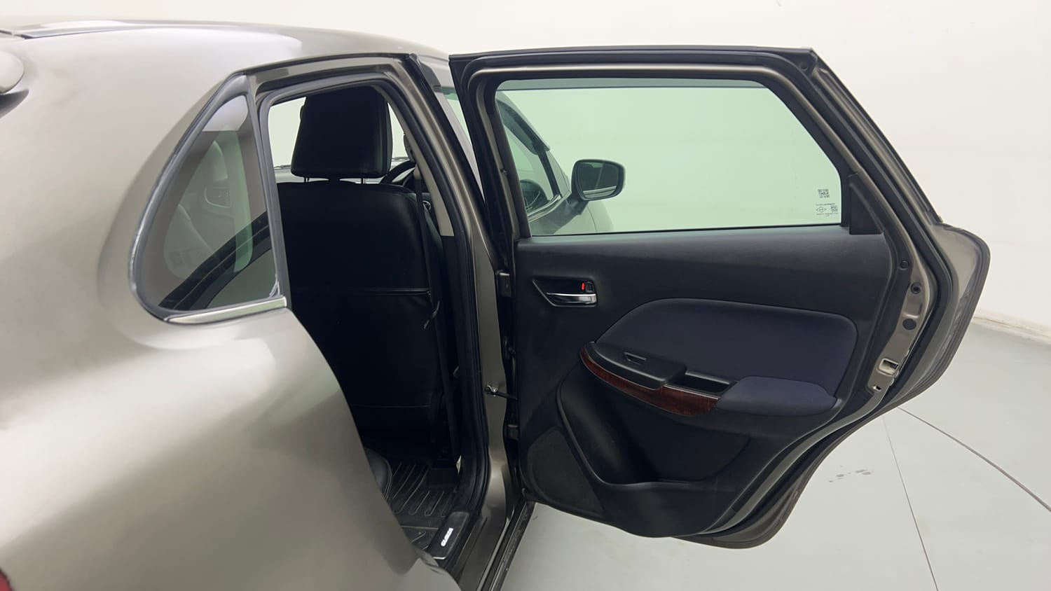 Used 2020 Toyota Glanza V CVT Petrol Automatic interior RIGHT REAR DOOR OPEN VIEW