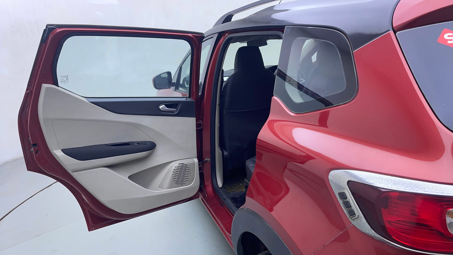 Used 2020 Renault Triber RXZ Petrol Manual interior LEFT REAR DOOR OPEN VIEW