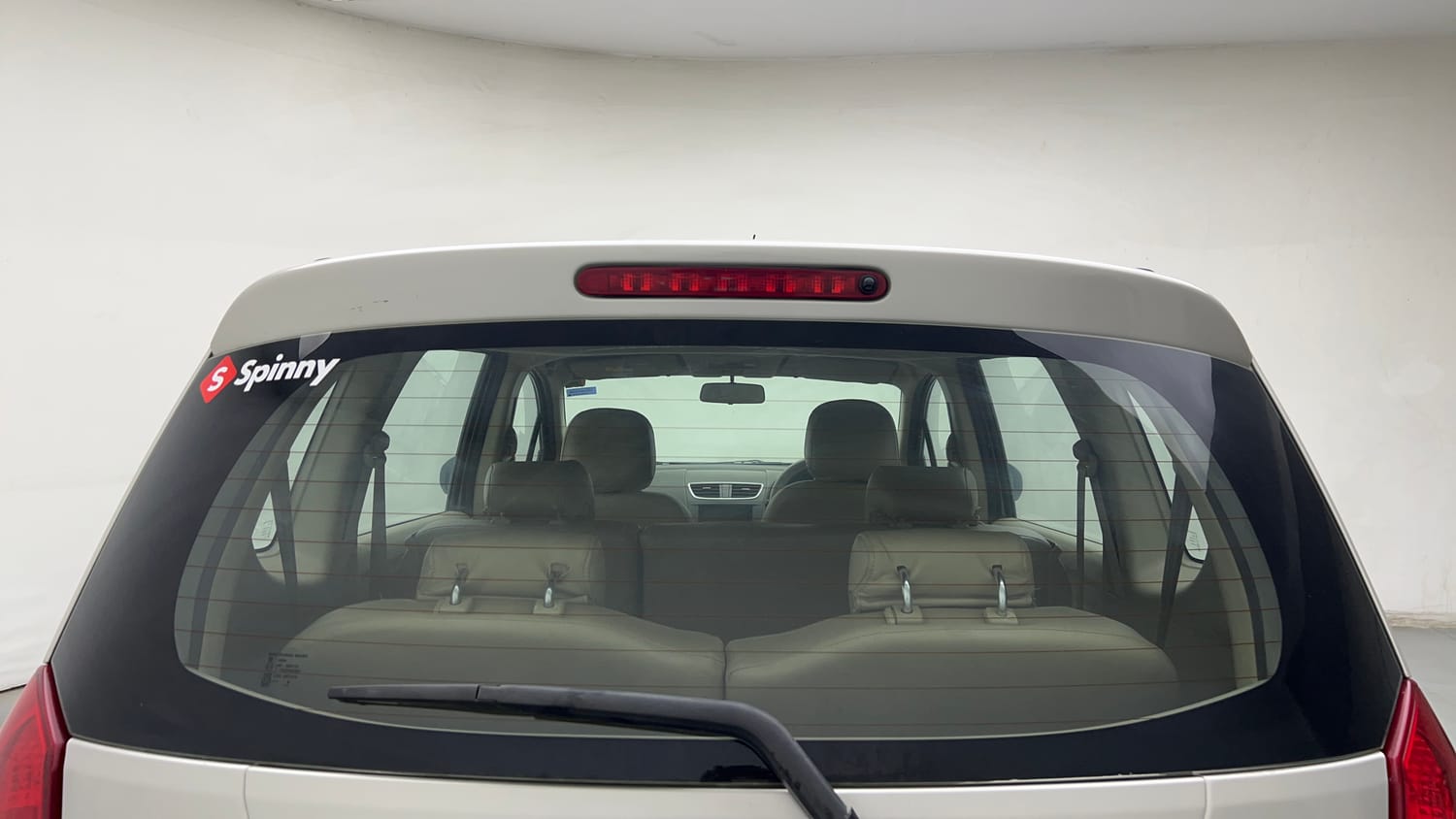 Used 2018 Maruti Suzuki Ertiga ZXI+ Petrol Manual exterior BACK WINDSHIELD VIEW