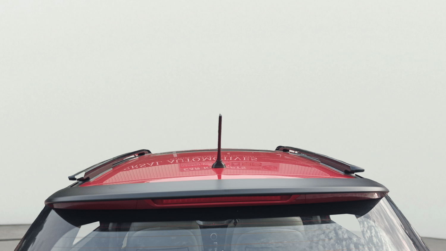 Used 2022 Mahindra XUV 300 W8 (O) 1.5 Diesel AMT Diesel Automatic exterior EXTERIOR ROOF VIEW