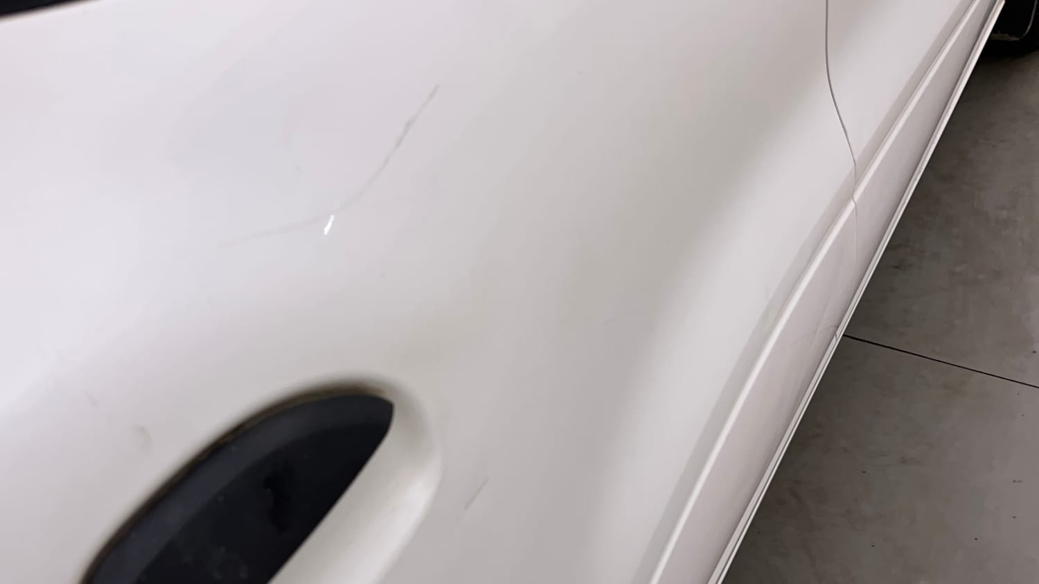 Used 2018 renault Kwid 1.0 RXL Anniversary Edition Petrol Manual dents MINOR DENT