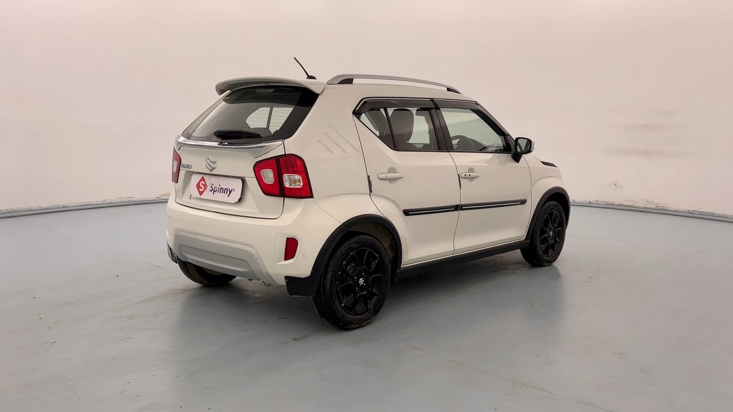 Used 2021 Maruti Suzuki Ignis Alpha 1.2 MT Petrol Manual exterior RIGHT REAR CORNER VIEW