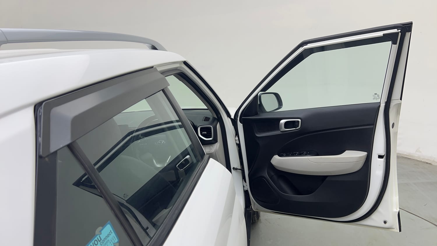 Used 2023 Hyundai Venue S (O) 1.2 Petrol Petrol Manual interior RIGHT FRONT DOOR OPEN VIEW