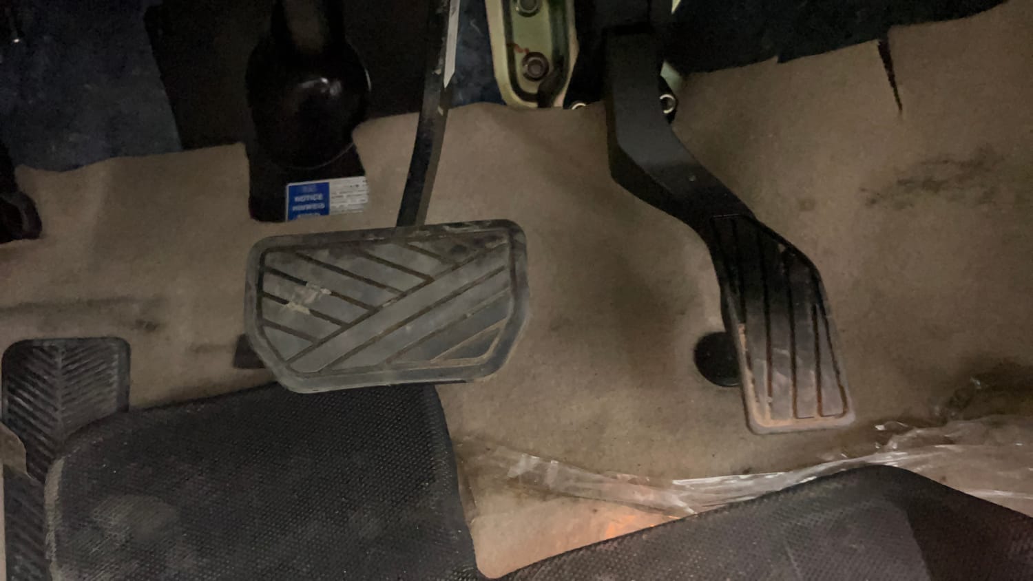 Used 2025 Maruti Suzuki Ciaz Alpha 1.5 AT Petrol Automatic interior PEDALS VIEW