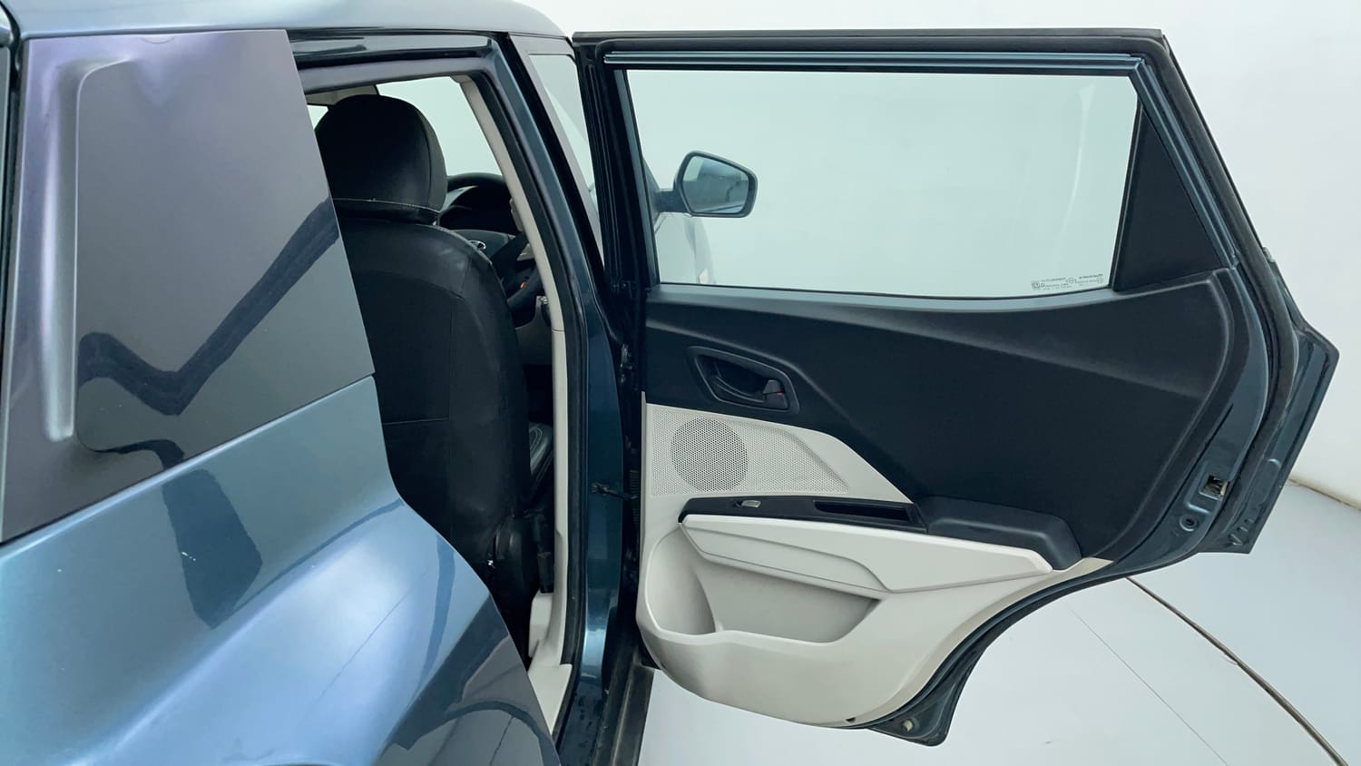 Used 2021 Mahindra XUV 300 W6 1.2 Petrol Petrol Manual interior RIGHT REAR DOOR OPEN VIEW
