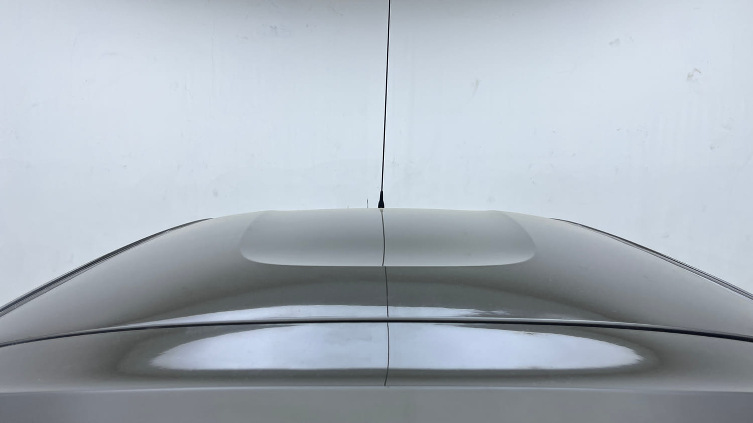 Used 2018 Renault Kwid RXT Opt Petrol Manual exterior EXTERIOR ROOF VIEW