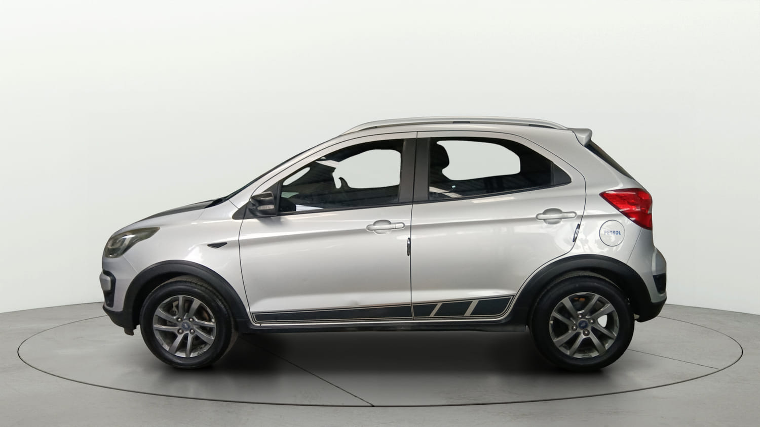 Used 2018 Ford Freestyle Titanium 1.2 Ti-VCT Petrol Manual exterior LEFT SIDE VIEW