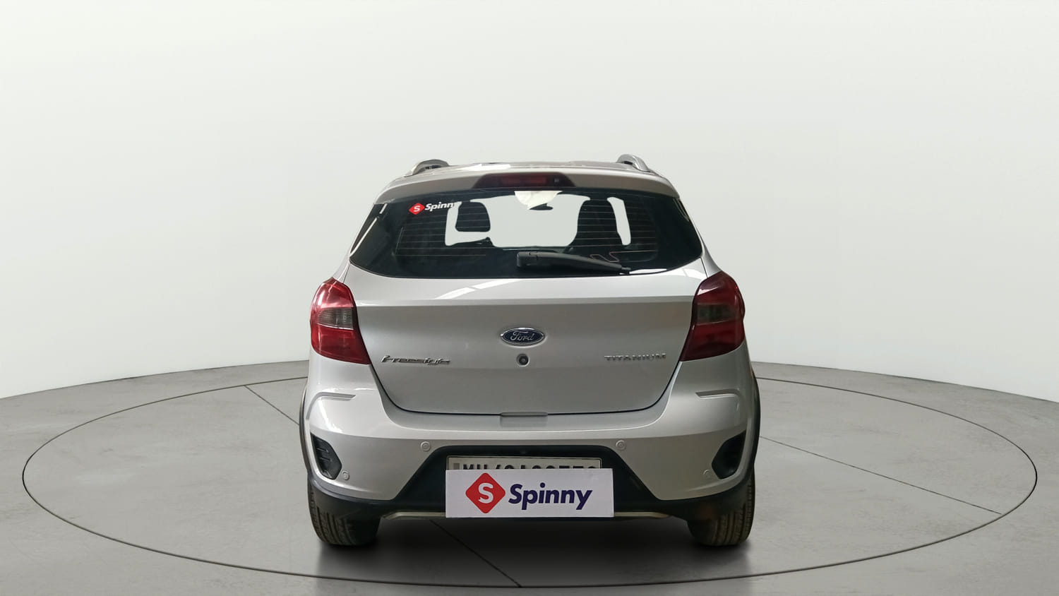 Used 2018 Ford Freestyle Titanium 1.2 Ti-VCT Petrol Manual exterior BACK VIEW