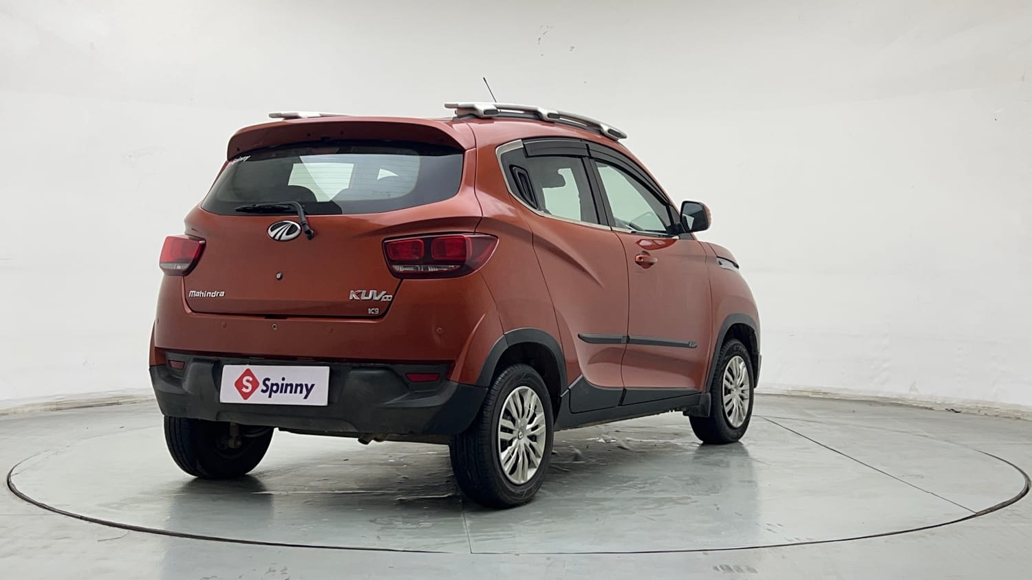 Used 2016 Mahindra KUV100 K6+ 6 STR Petrol Manual exterior RIGHT REAR CORNER VIEW