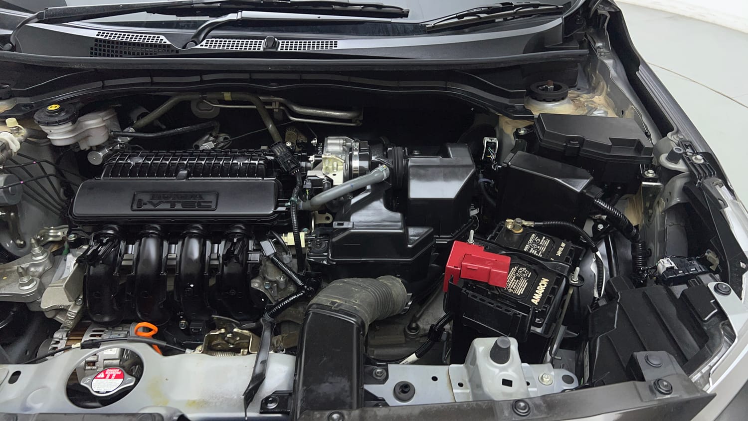 Used 2025 honda Amaze 2nd Generation VX 1.2 Petrol MT Petrol Manual engine ENGINE LEFT SIDE VIEW