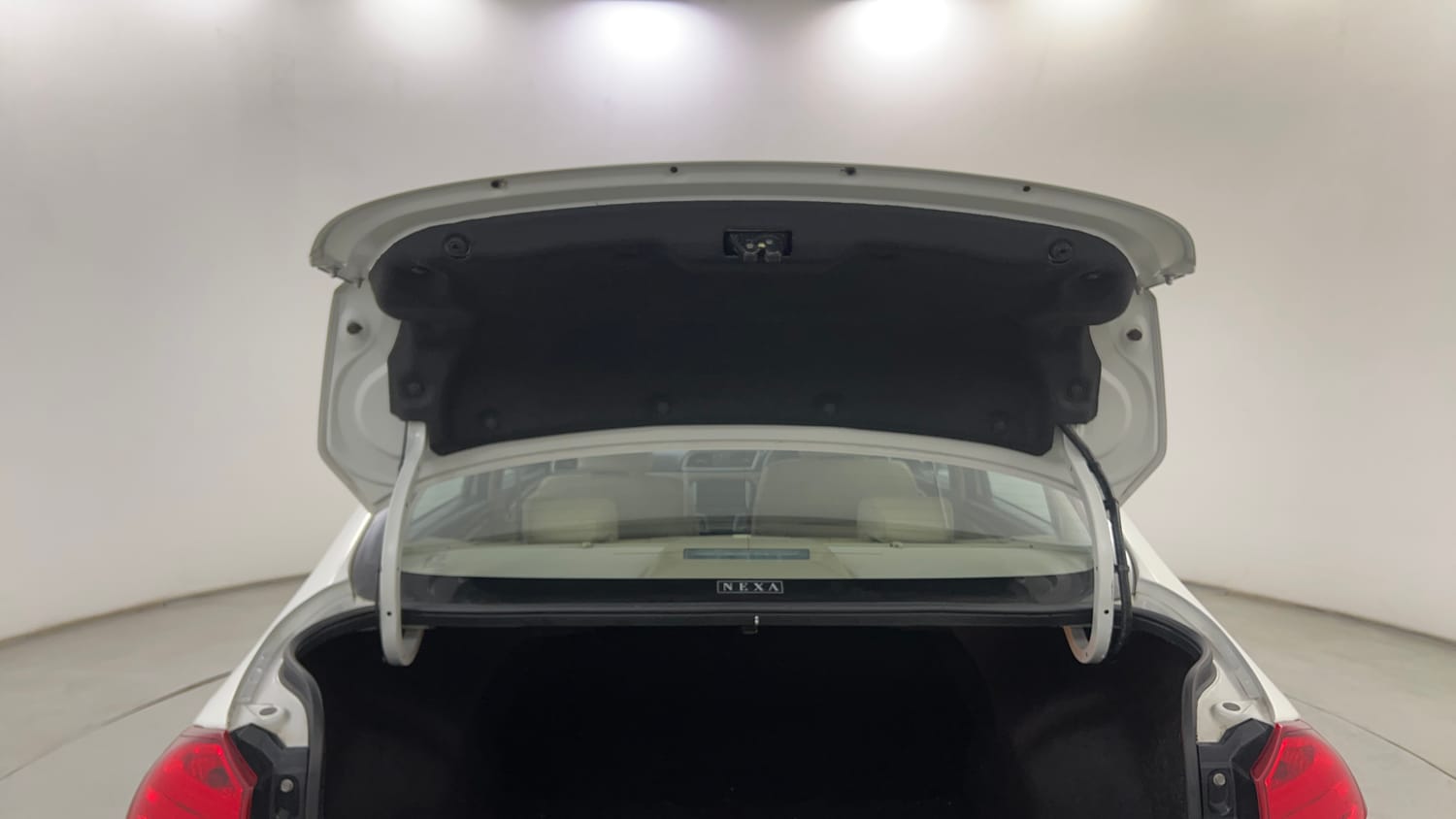 Used 2025 Maruti Suzuki Ciaz Alpha 1.5 AT Petrol Automatic interior DICKY DOOR OPEN VIEW