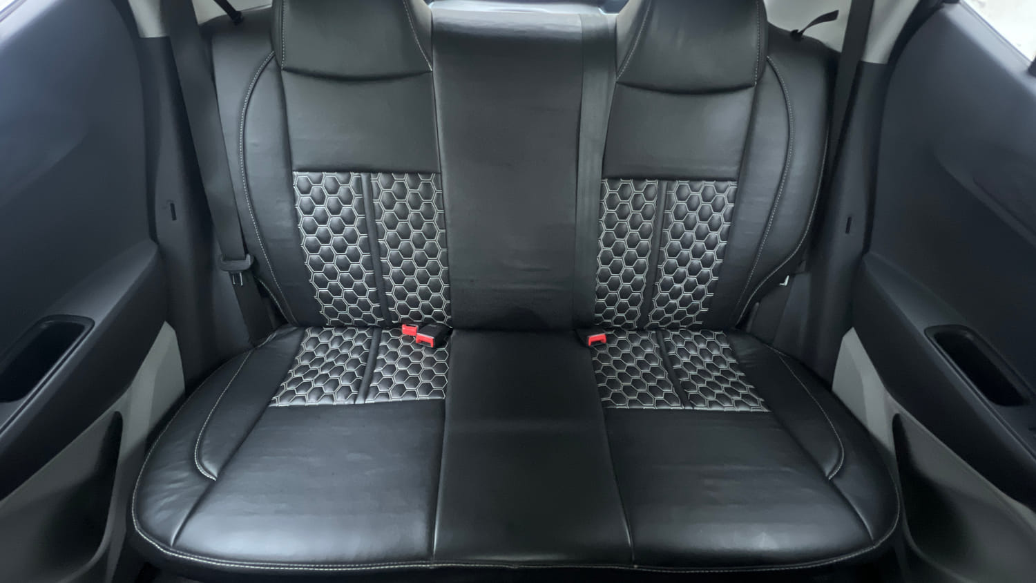 Used 2021 Hyundai Grand i10 Nios Sportz 1.2 Kappa VTVT Petrol Manual interior REAR SEAT CONDITION VIEW
