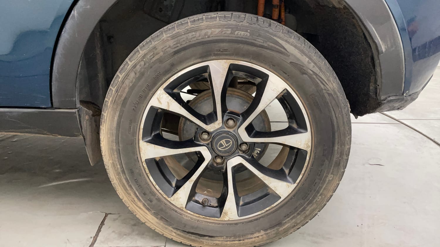 Used 2021 Tata Nexon EV XZ Plus Electric Automatic tyres LEFT REAR TYRE RIM VIEW