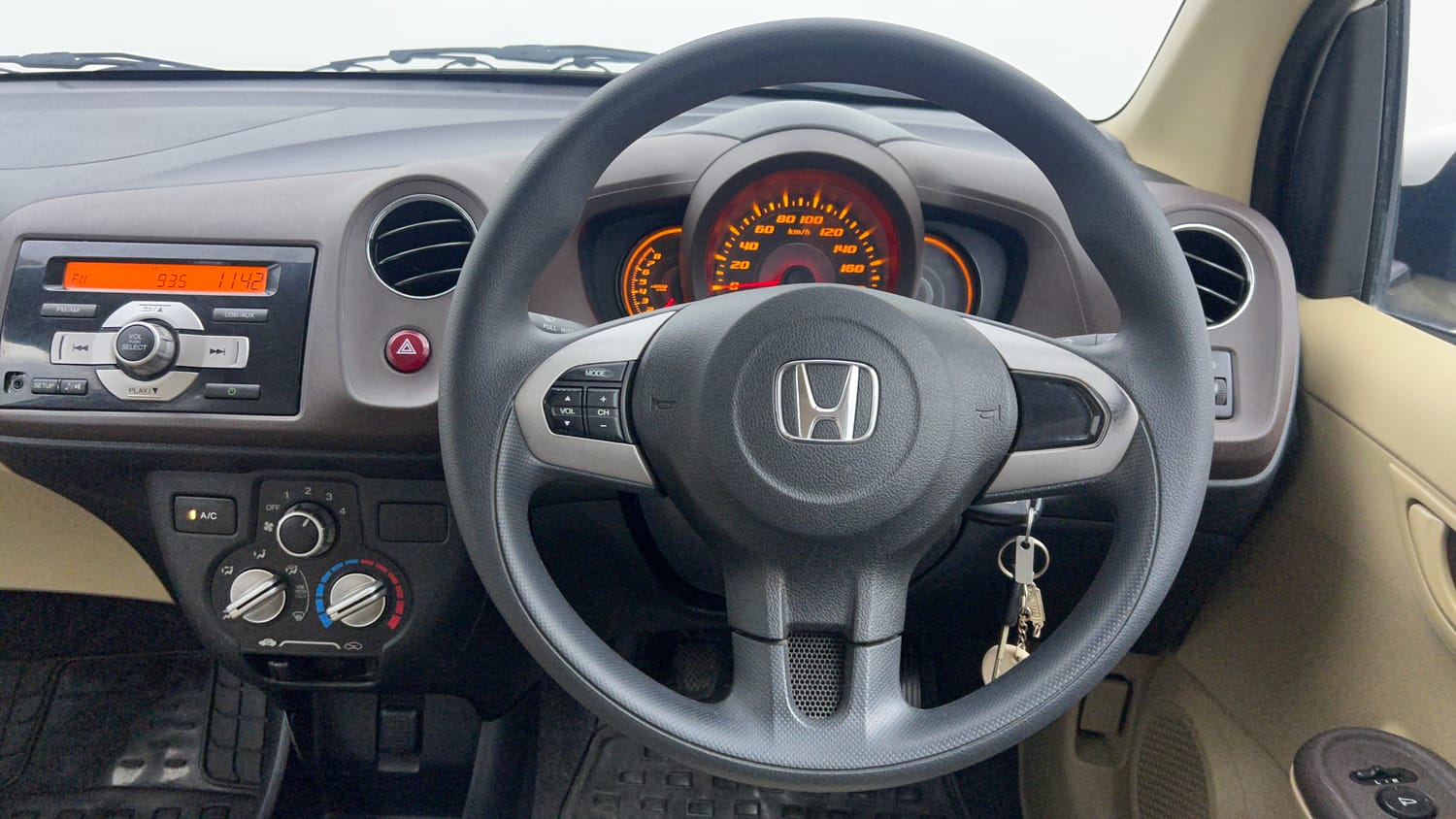 Used 2013 Honda Amaze 1.2 S i-VTEC Petrol Manual interior STEERING VIEW