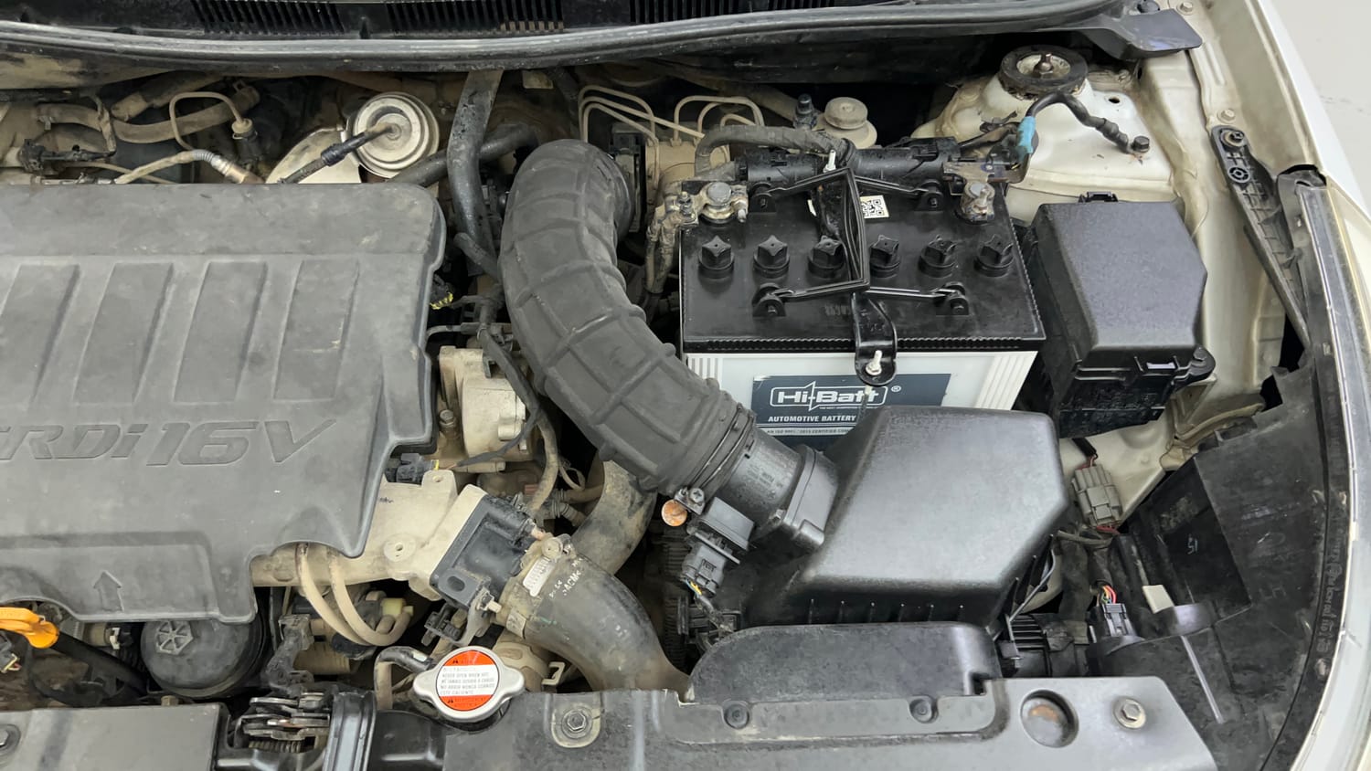Used 2017 Hyundai Verna 1.6 CRDI SX (O) Diesel Manual engine ENGINE LEFT SIDE VIEW