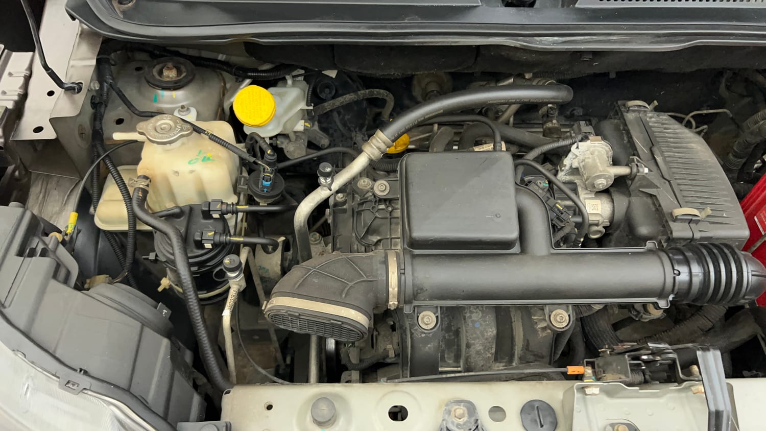Used 2022 Renault Triber Limited Edition Petrol Manual engine ENGINE RIGHT SIDE VIEW