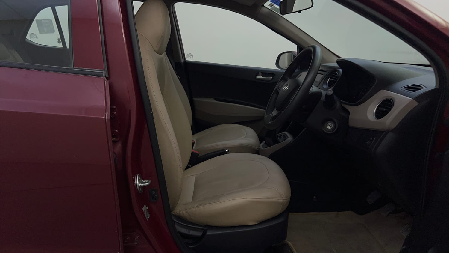 Used 2015 Hyundai Grand i10 Sportz 1.2 Kappa VTVT Petrol Manual interior RIGHT SIDE FRONT DOOR CABIN VIEW