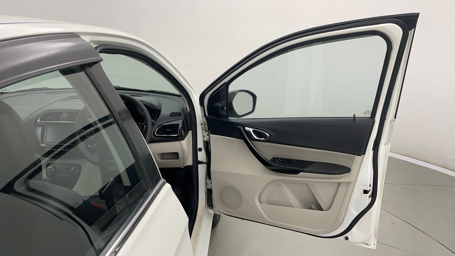 Used 2022 Tata Tigor XZA Plus Petrol Automatic interior RIGHT FRONT DOOR OPEN VIEW