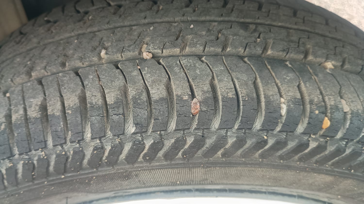 Used 2019 Maruti Suzuki Alto K10 VXi Petrol Manual tyres LEFT REAR TYRE TREAD VIEW