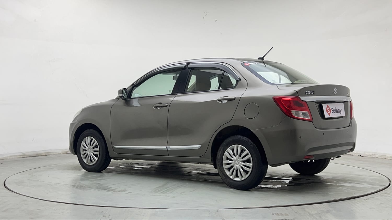 Used 2018 Maruti Suzuki Dzire VXi AMT Petrol Automatic exterior LEFT REAR CORNER VIEW