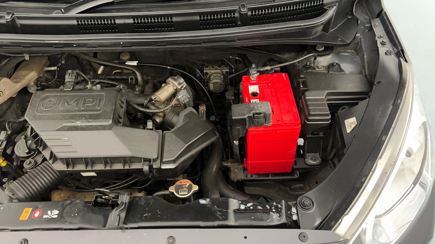 Used 2020 Hyundai Santro Sportz Petrol Manual engine ENGINE LEFT SIDE VIEW
