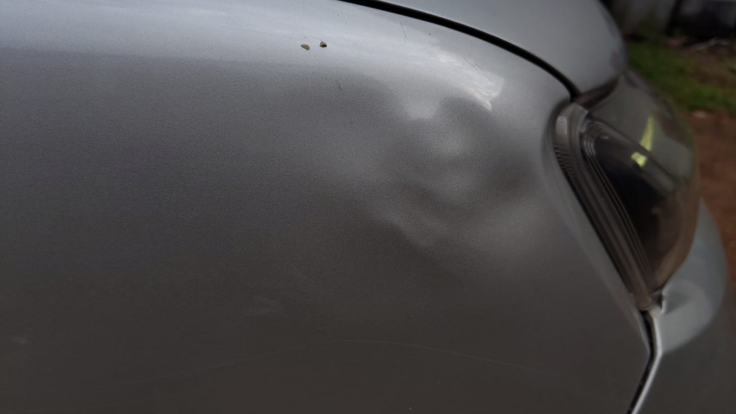 Used 2020 Renault Kwid RXT Petrol Manual dents MINOR DENT
