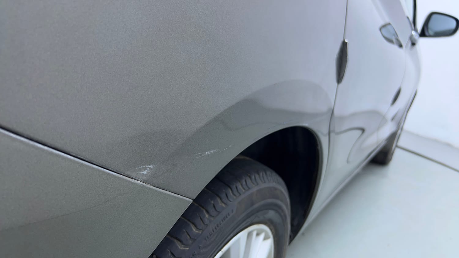 Used 2019 Maruti Suzuki New Ertiga ZXi AT Petrol Automatic dents MINOR SCRATCH