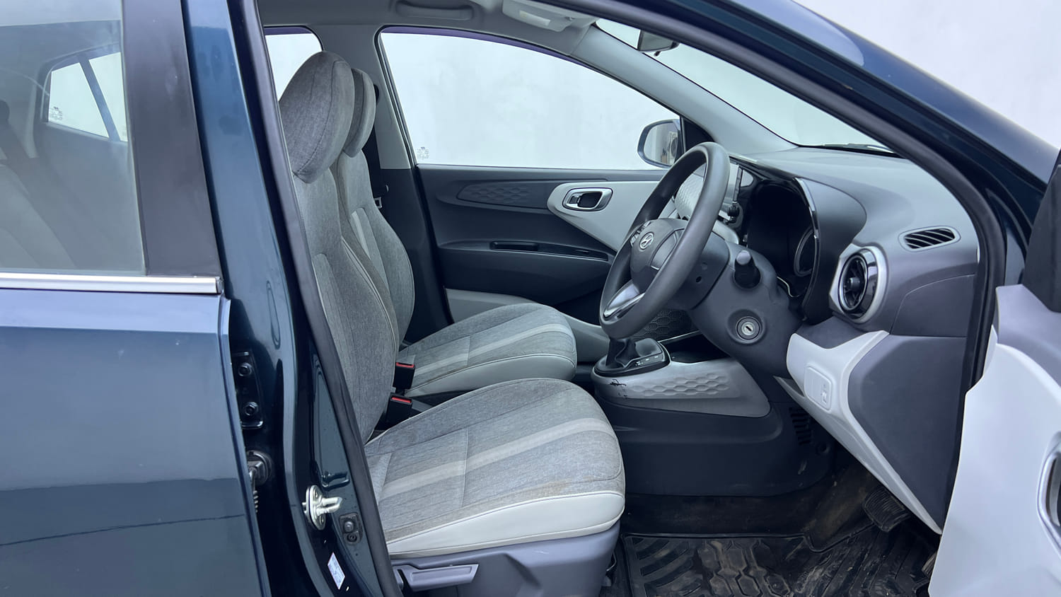 Used 2020 Hyundai Grand i10 Nios Sportz AMT 1.2 Kappa VTVT Petrol Automatic interior RIGHT SIDE FRONT DOOR CABIN VIEW