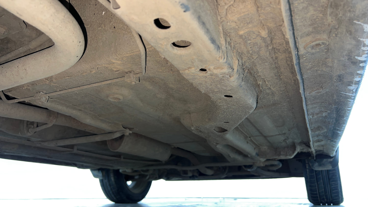 Used 2021 Tata Tiago XZ Plus Petrol Manual extra REAR RIGHT UNDERBODY VIEW
