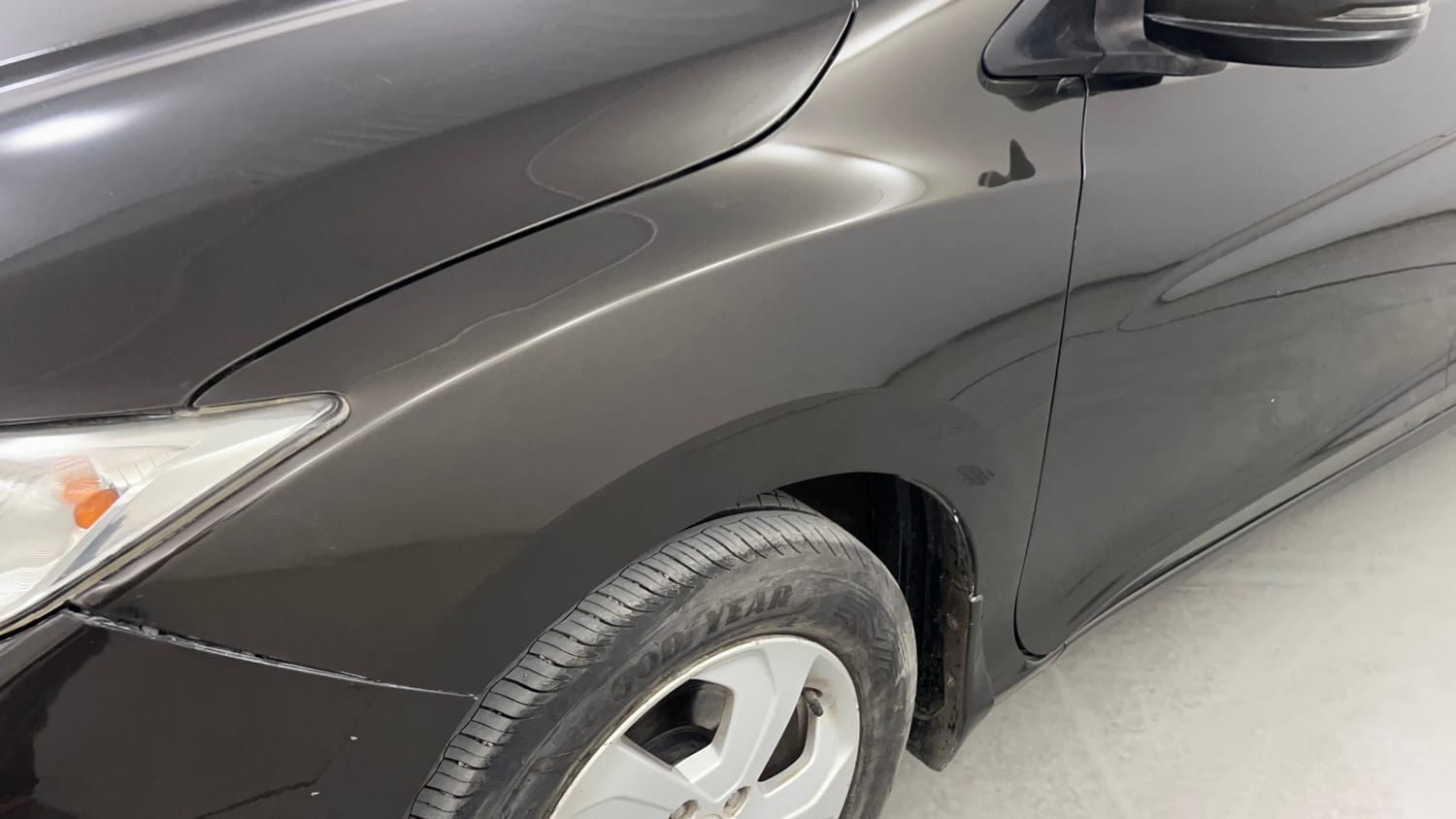 Used 2016 Honda City VX CVT Petrol Automatic dents MINOR SCRATCH