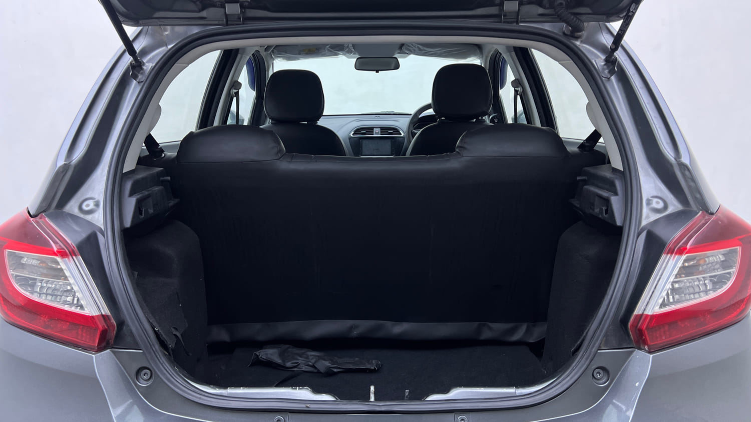 Used 2021 Tata Tiago XZ Plus Petrol Manual interior DICKY INSIDE VIEW