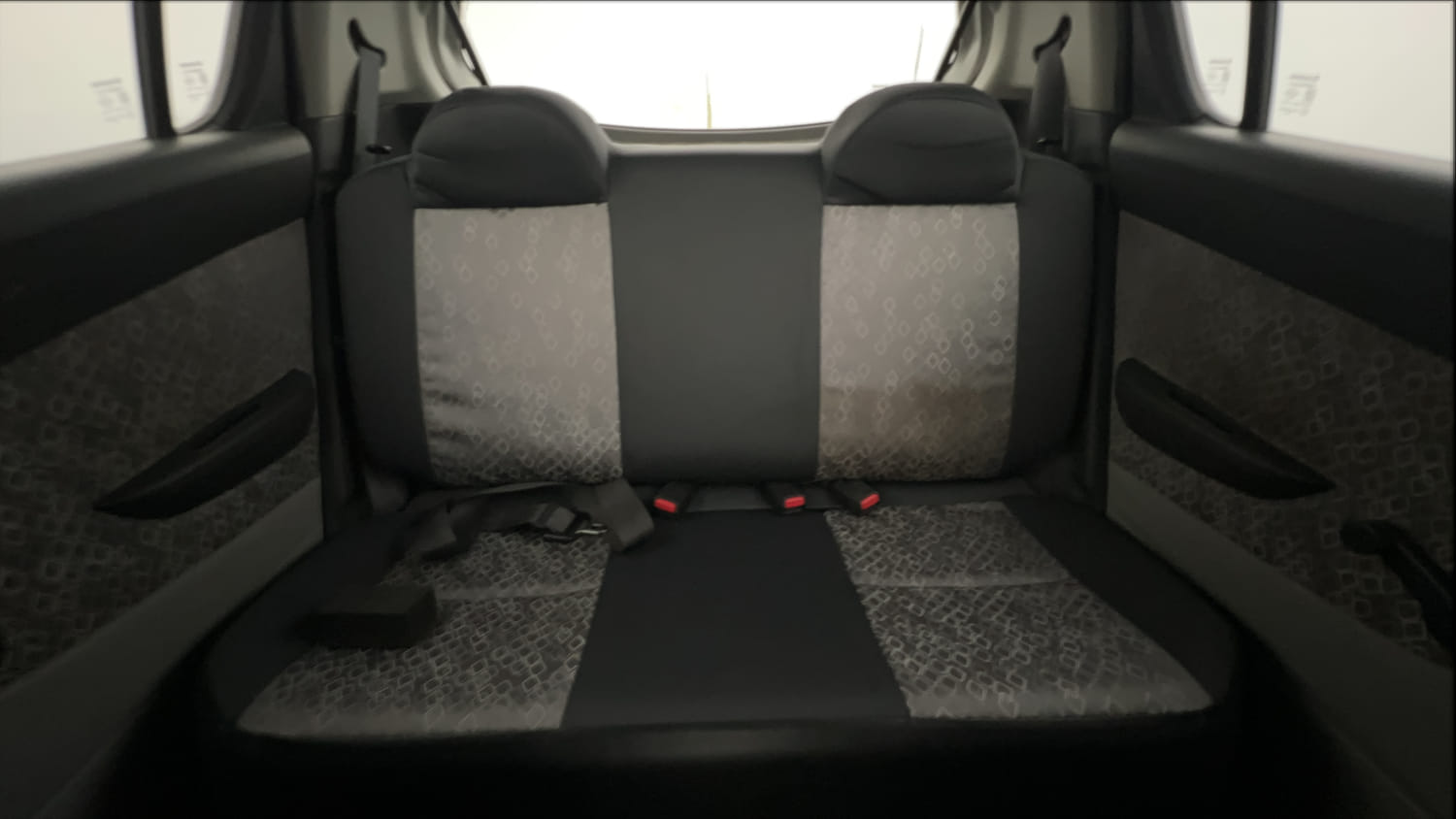 Used 2018 Maruti Suzuki Alto 800 LXi Petrol Manual interior REAR SEAT CONDITION VIEW