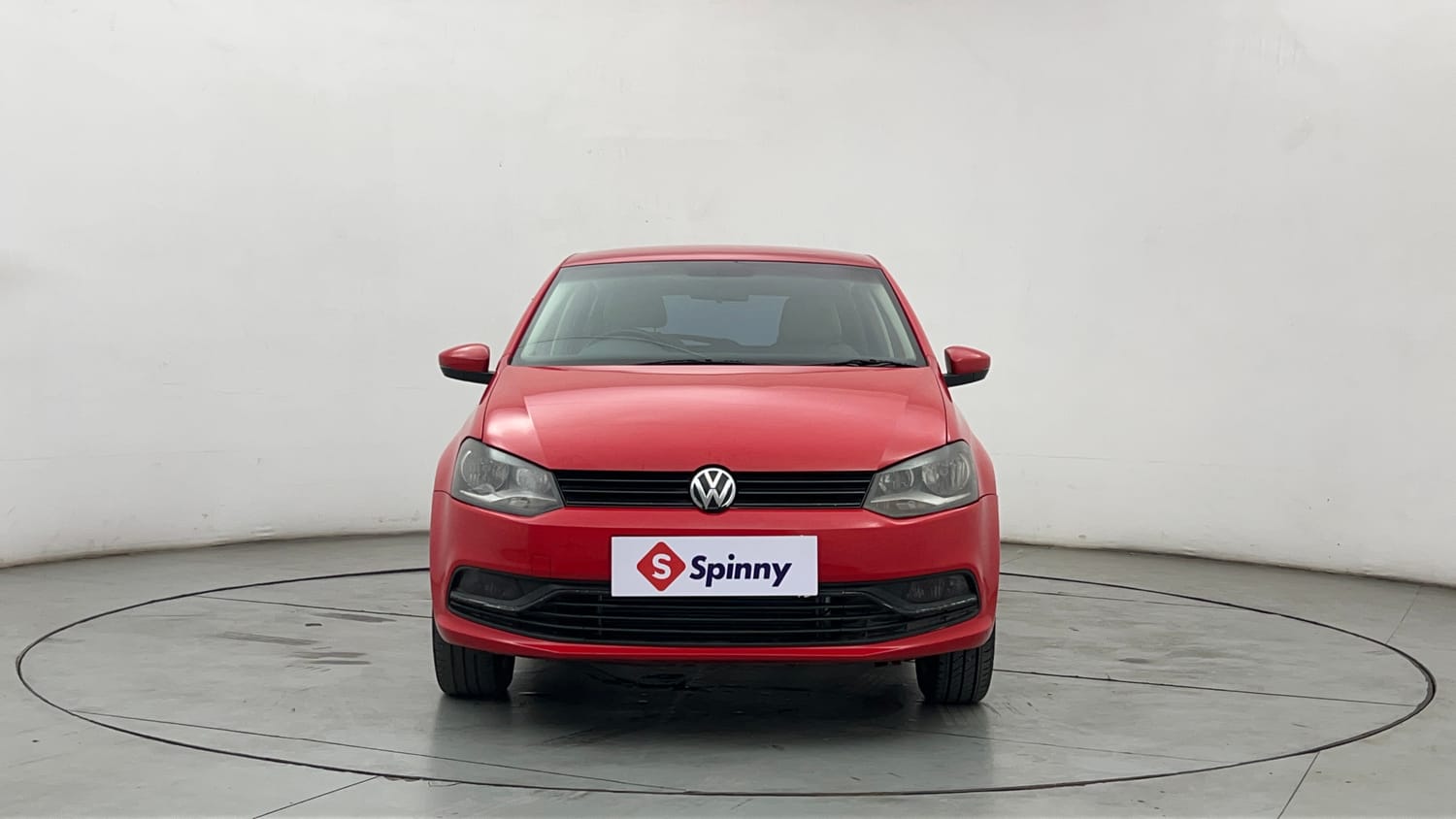 Used 2015 Volkswagen Polo Highline1.2L (P) Petrol Manual exterior FRONT VIEW