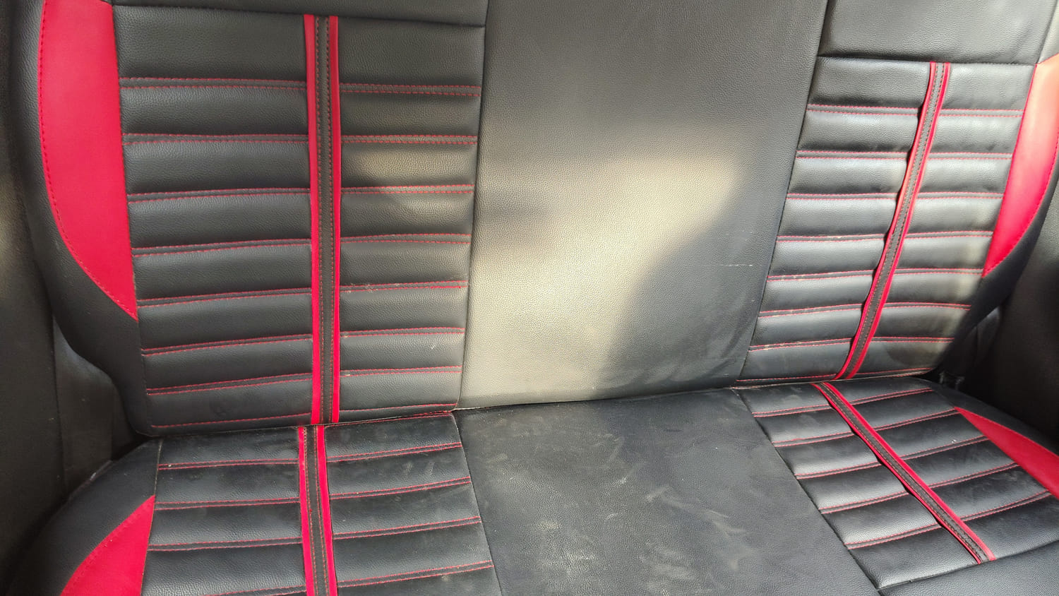Used 2020 Renault Kwid RXT Petrol Manual interior REAR SEAT CONDITION VIEW