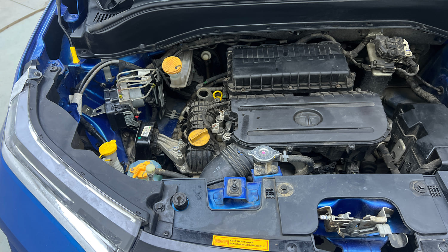 Used 2022 Tata Punch Creative Dual Tone AMT Petrol Automatic engine ENGINE RIGHT SIDE VIEW