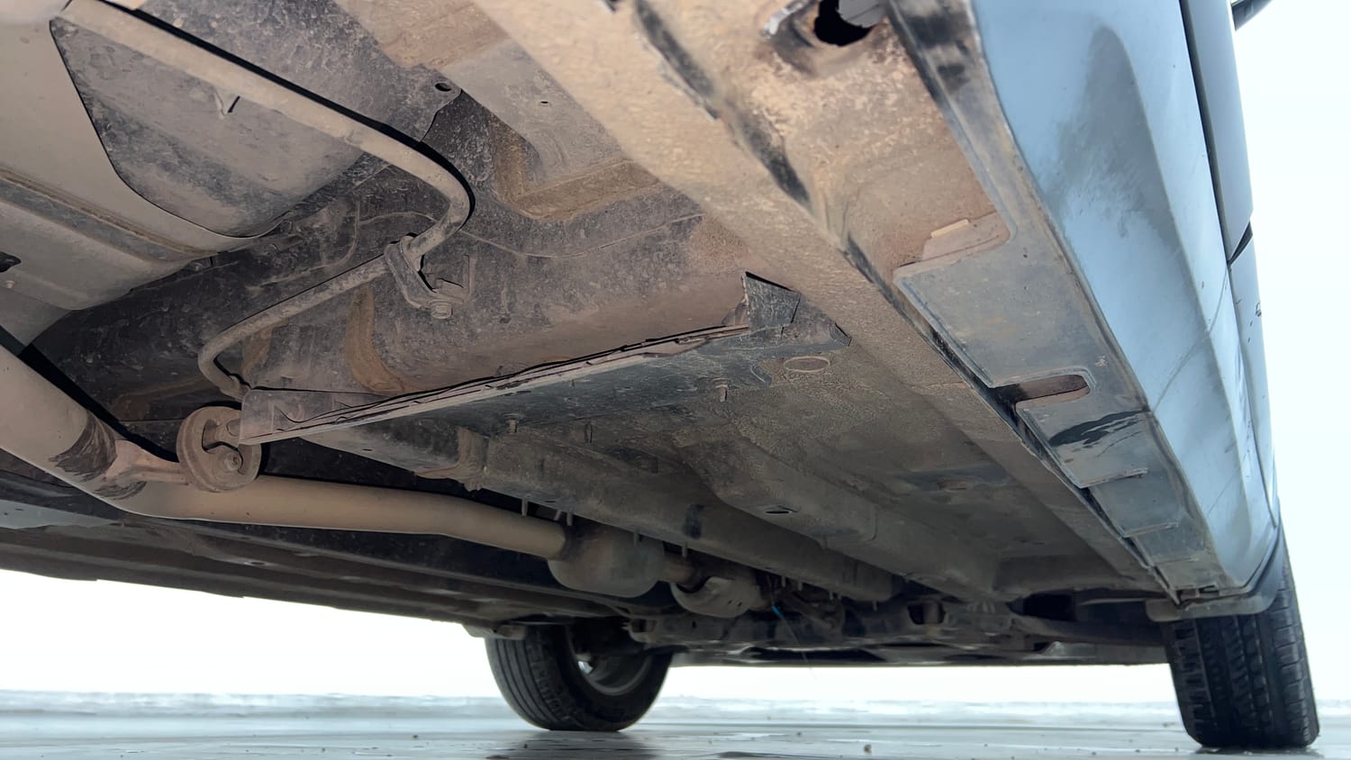 Used 2023 kia Seltos HTX 1.5 Petrol IVT Petrol Automatic extra REAR RIGHT UNDERBODY VIEW