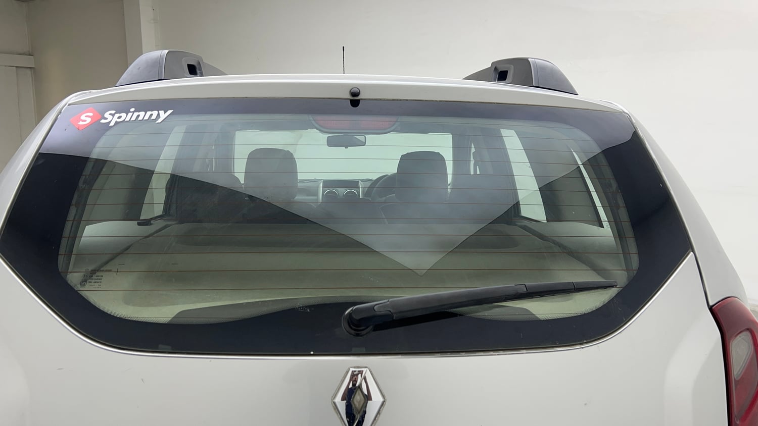 Used 2016 Renault Duster RXL Petrol Petrol Manual exterior BACK WINDSHIELD VIEW