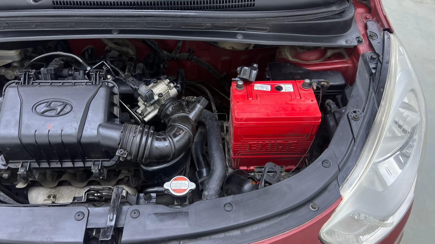 Used 2012 Hyundai i10 Era 1.1 iRDE2 Petrol Manual engine ENGINE LEFT SIDE VIEW