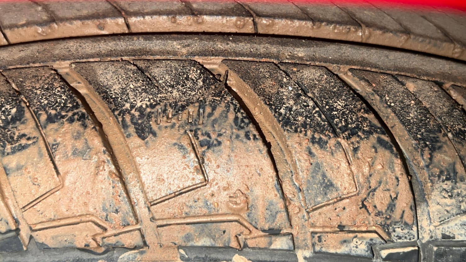 Used 2014 Hyundai Xcent SX 1.2 (O) Petrol Manual tyres LEFT REAR TYRE TREAD VIEW