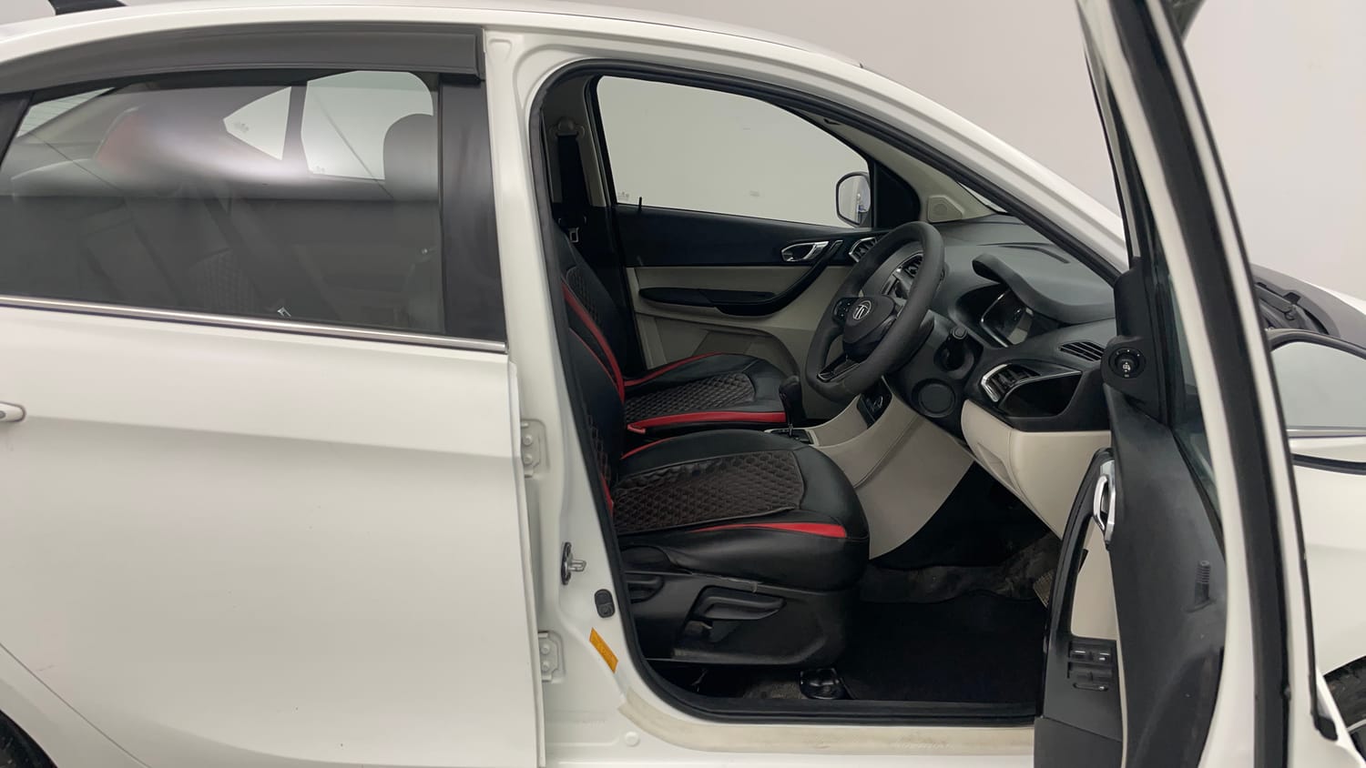 Used 2022 Tata Tigor XZA Plus Petrol Automatic interior RIGHT SIDE FRONT DOOR CABIN VIEW