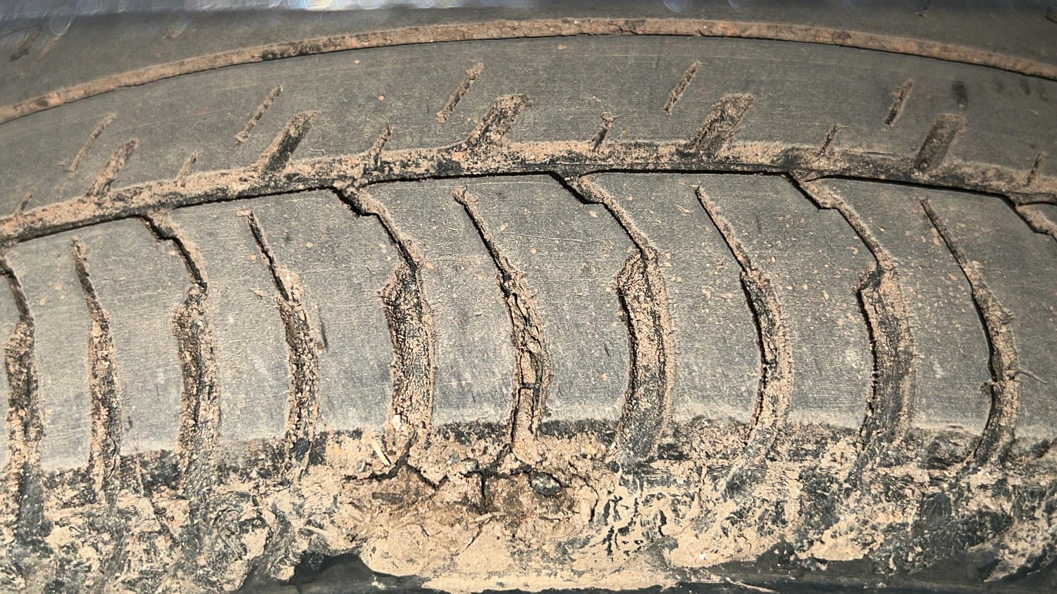 Used 2019 Maruti Suzuki Alto K10 VXi Petrol Manual tyres LEFT FRONT TYRE TREAD VIEW