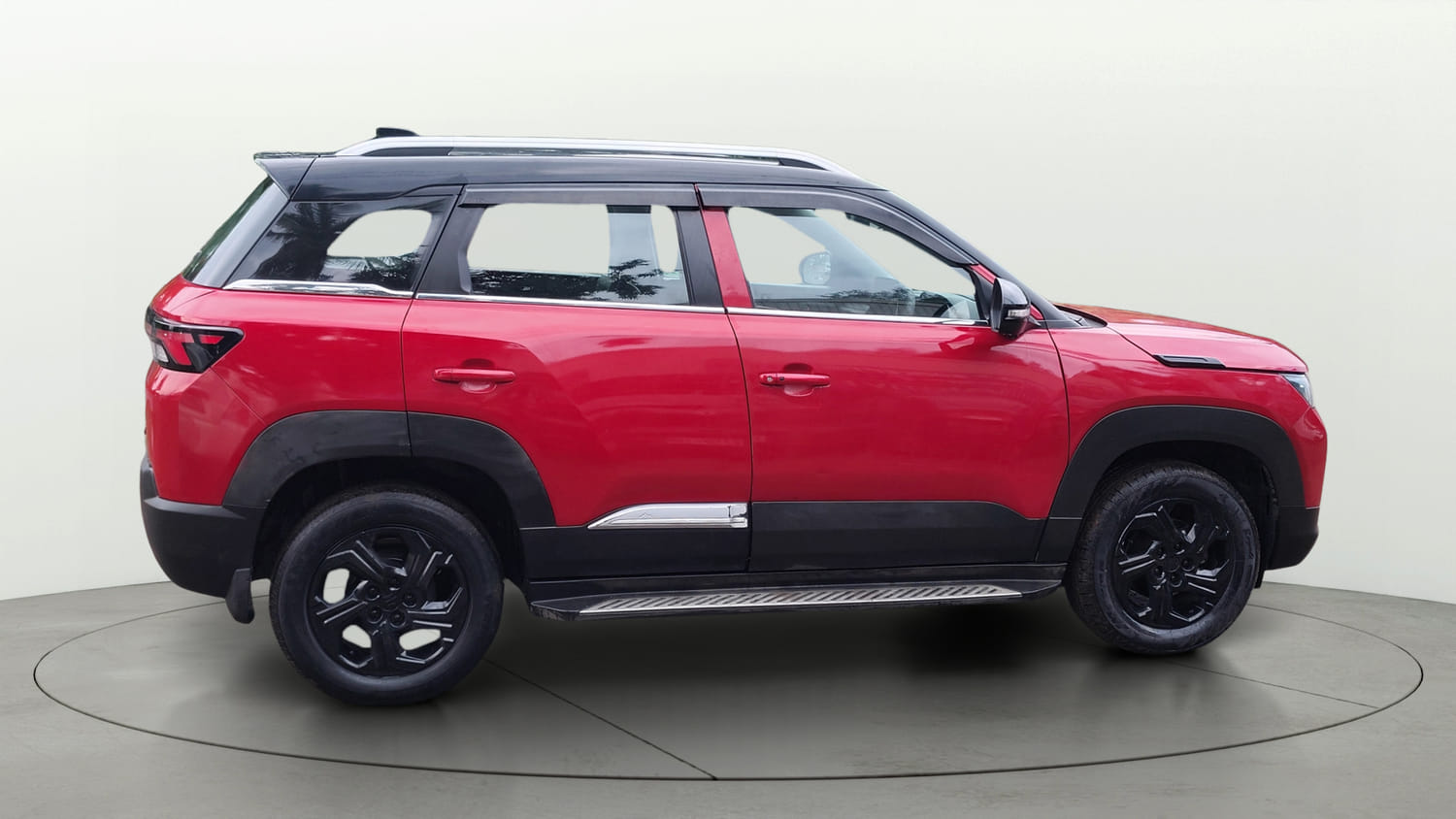 Used 2023 Maruti Suzuki Brezza ZXi Plus Petrol Manual exterior RIGHT SIDE VIEW
