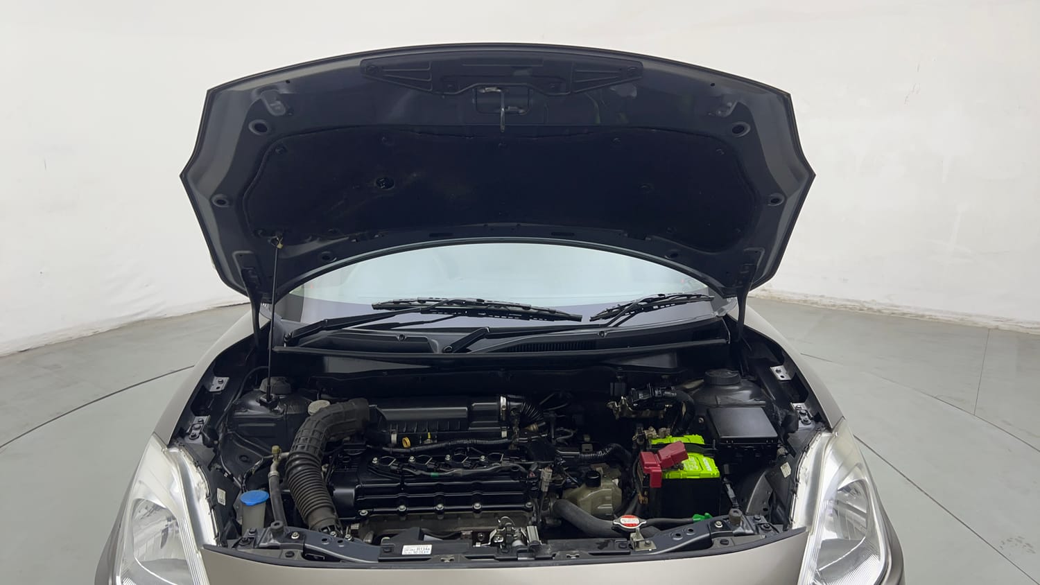 Used 2018 Maruti Suzuki Dzire VXi AMT Petrol Automatic engine ENGINE & BONNET OPEN FRONT VIEW
