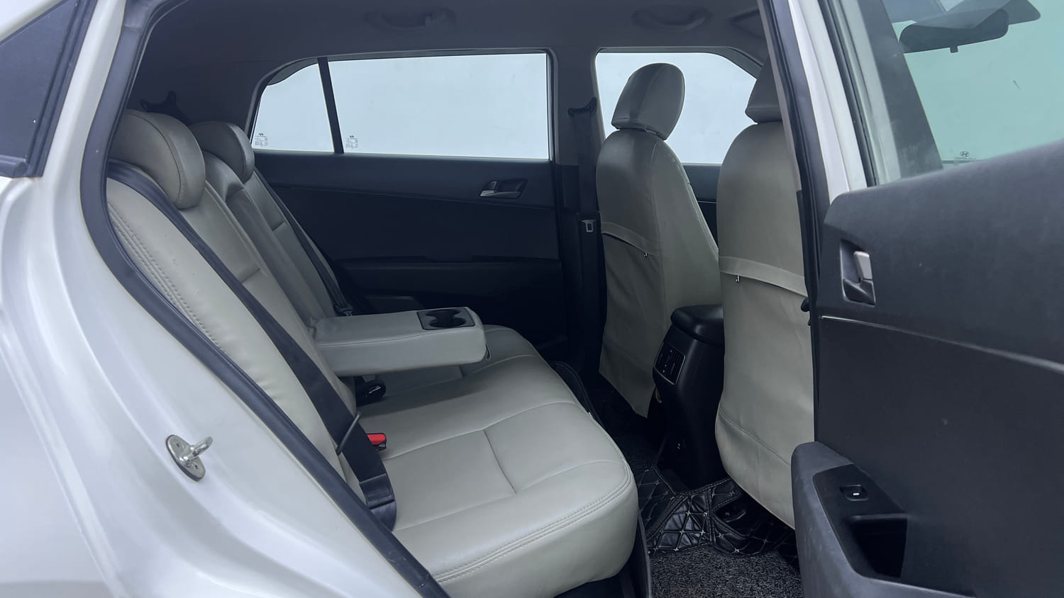 Used 2018 Hyundai Creta SX Plus 1.6 AT Petrol Petrol Automatic interior RIGHT SIDE REAR DOOR CABIN VIEW