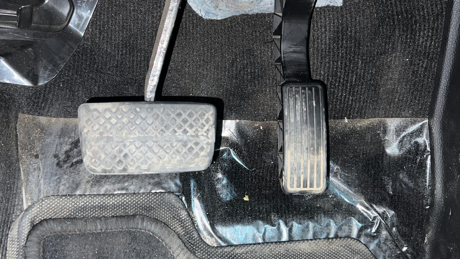 Used 2025 Honda Elevate ZX CVT Petrol Automatic interior PEDALS VIEW