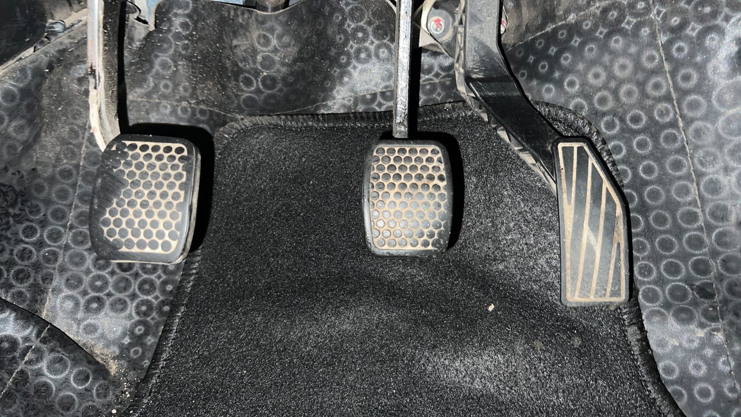 Used 2018 Maruti Suzuki Alto 800 LXi Petrol Manual interior PEDALS VIEW