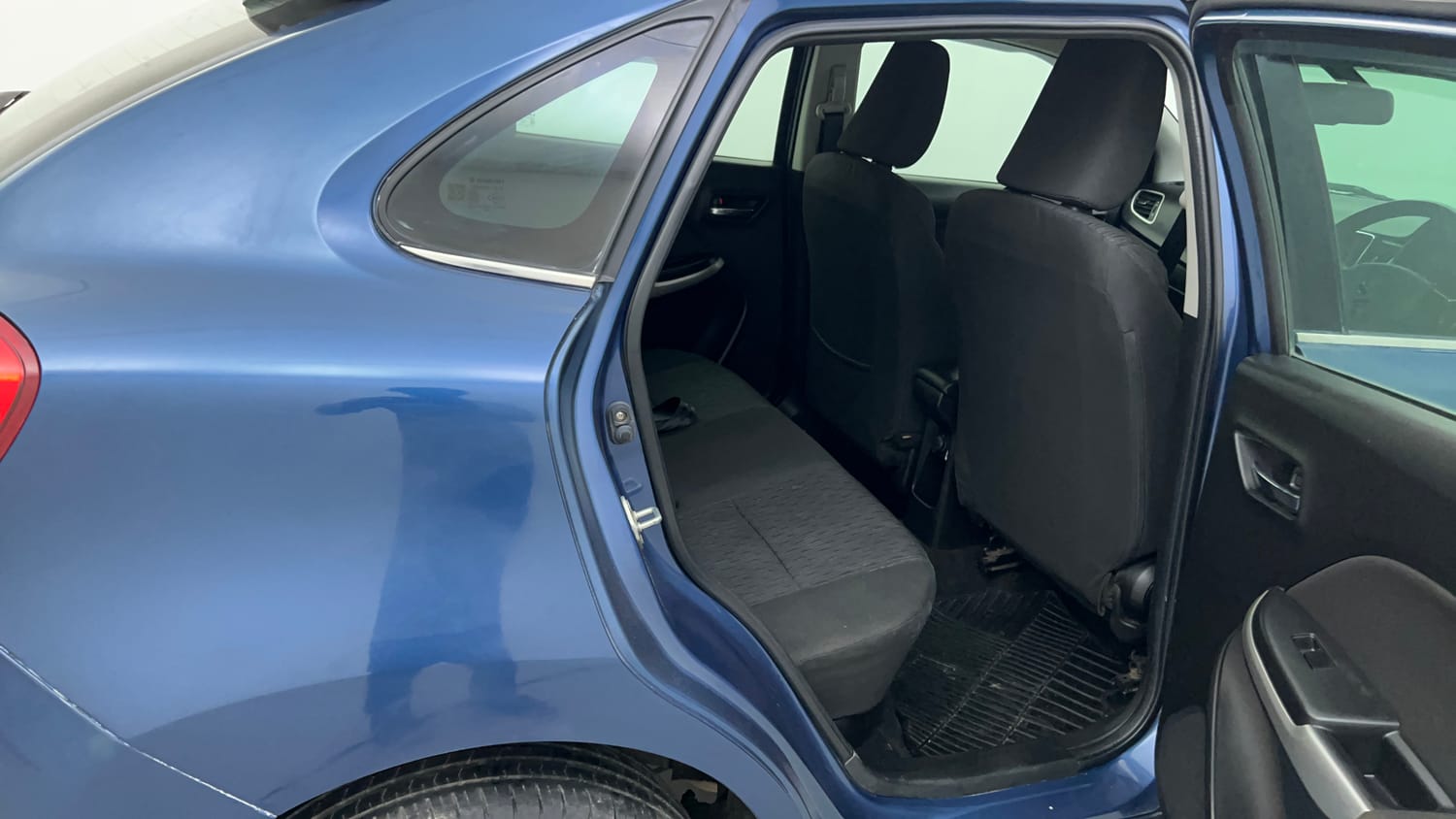 Used 2017 Maruti Suzuki Baleno Alpha 1.2 AT Petrol Automatic interior RIGHT SIDE REAR DOOR CABIN VIEW